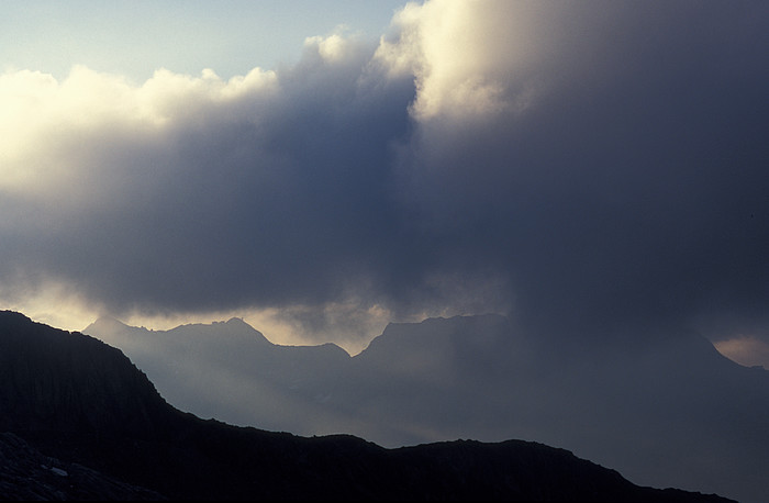 Tiefliegende Wolken