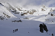 Tourengruppe unter dem Val Nera.