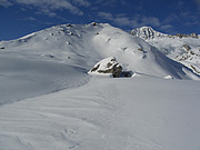 Windspuren im Schnee