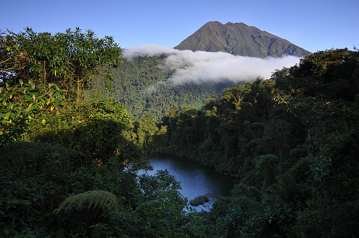 Laguna Guagua Sumaco und Sumaco Gipfel