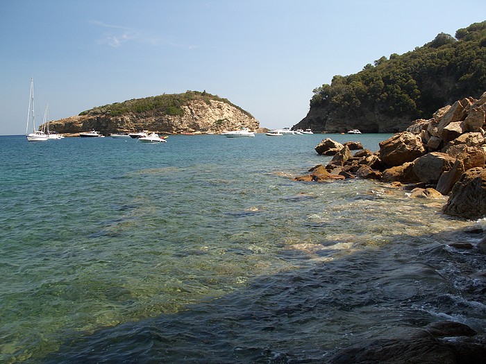 Alter Steg bei der spiaggia di Ortrano