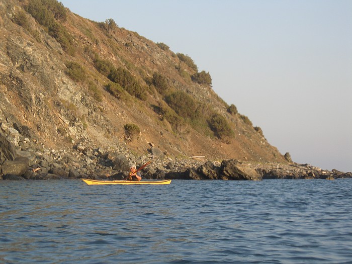 Seekajak bei der spiaggia nera delle Tombe