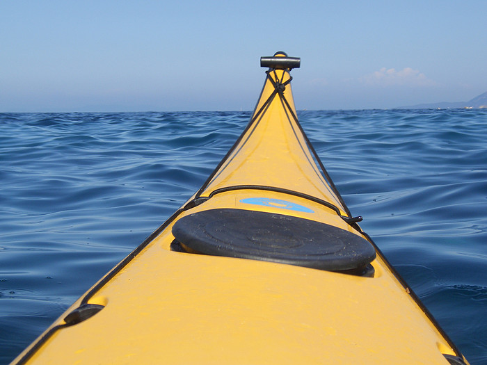 Seekajak im Meer