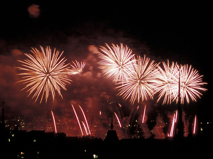 Feuerwerk Zrifscht