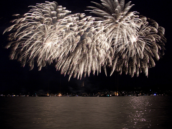 Feuerwerk Zrifscht