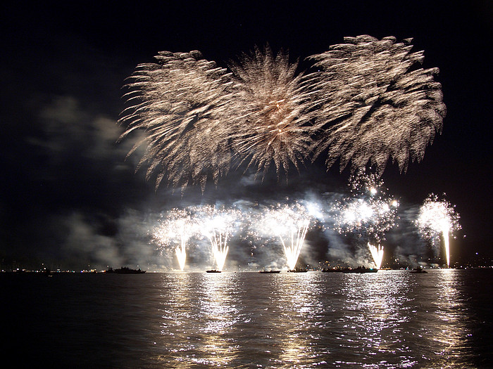 Feuerwerk Zrifscht